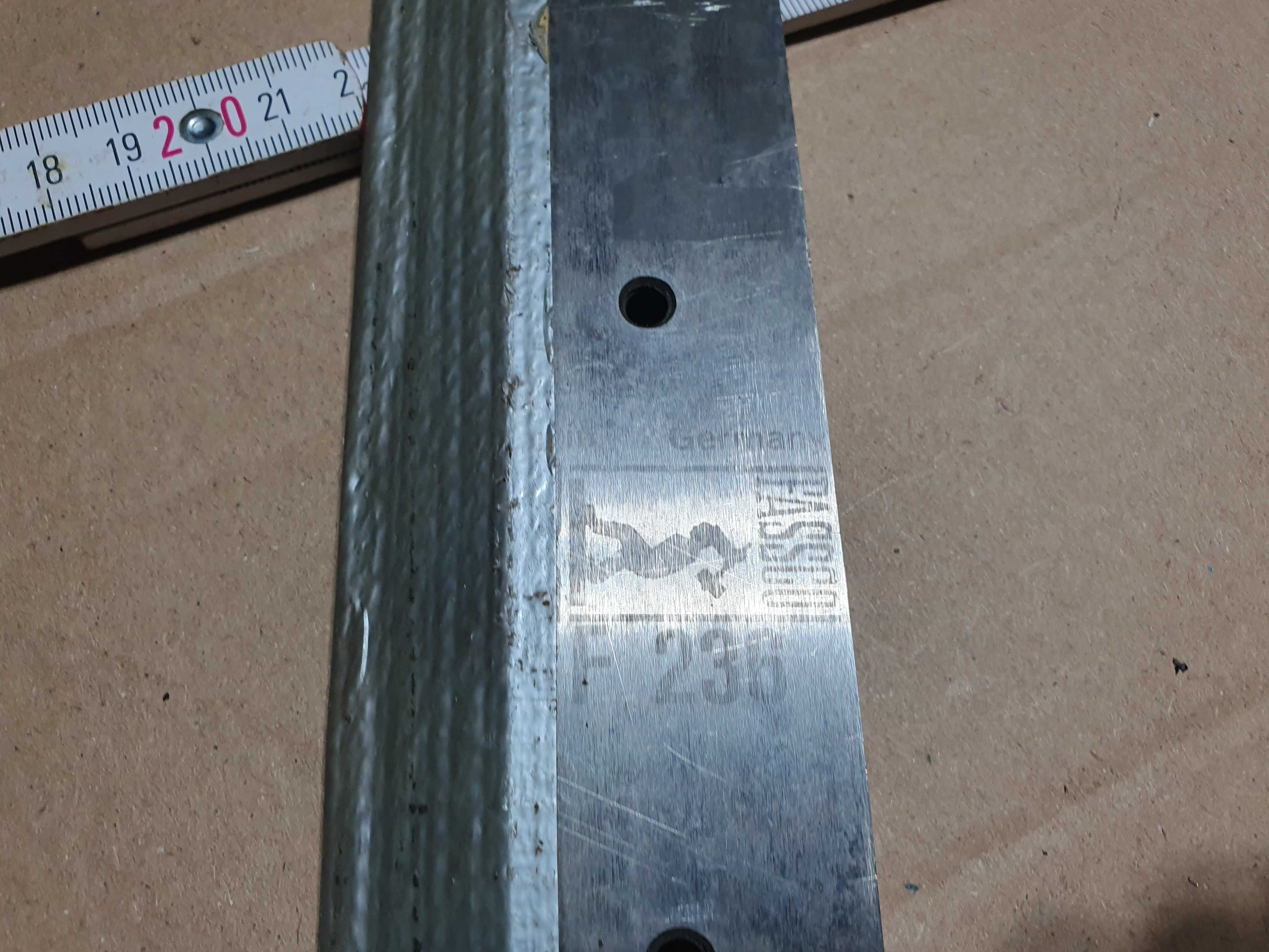 FASSCO F236  nóz trwały z specjalna wkładką materiał na noże