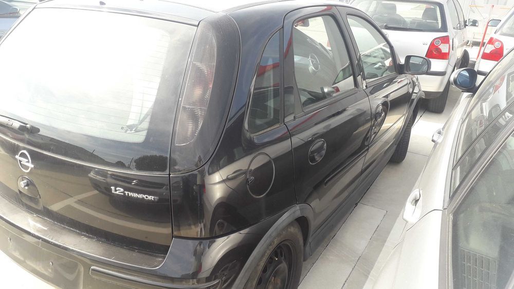 Temos para peças Opel Corsa C Gasolina