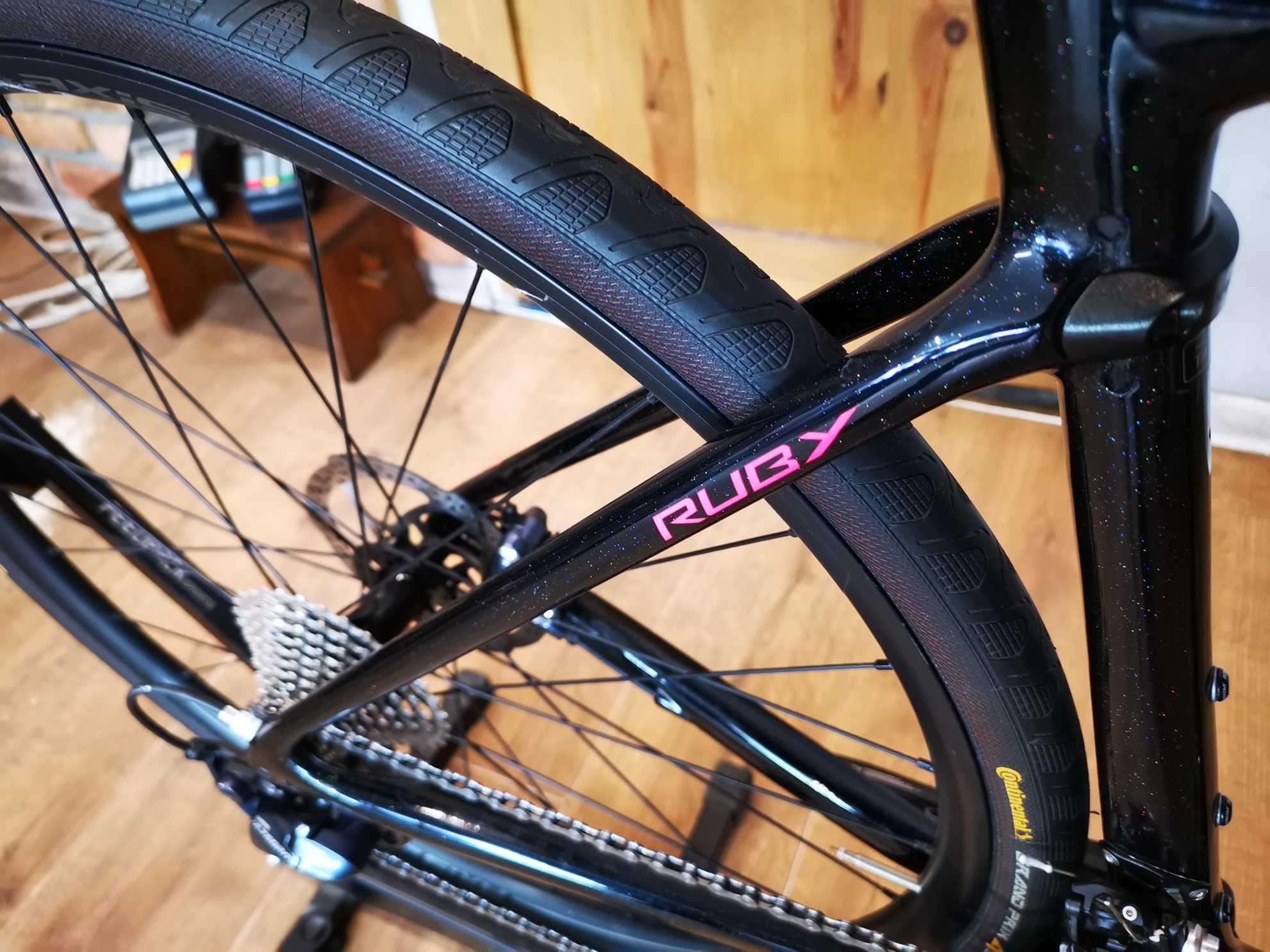 Rower szosowy, SPECIALIZED RUBY, Shimano ULTEGRA, r53