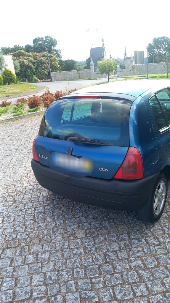 Clio Authentique 1.2 gasolina