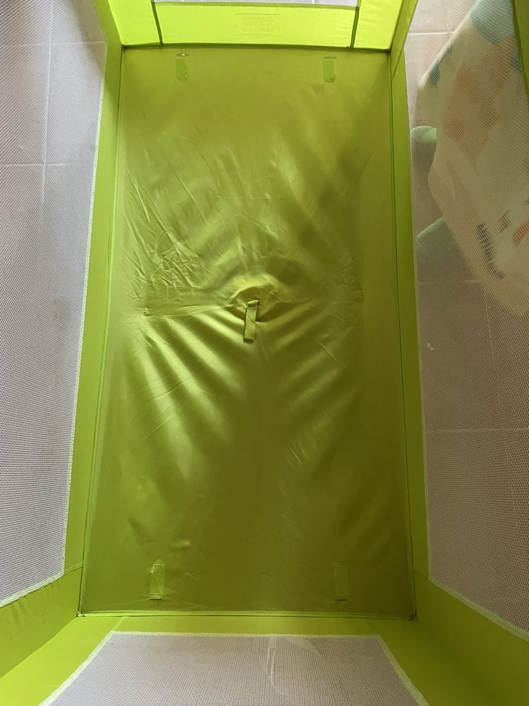 Cama de viagem com colchao