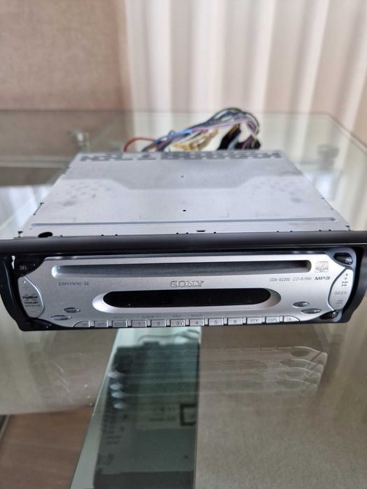 Vendo auto-rádio Sony