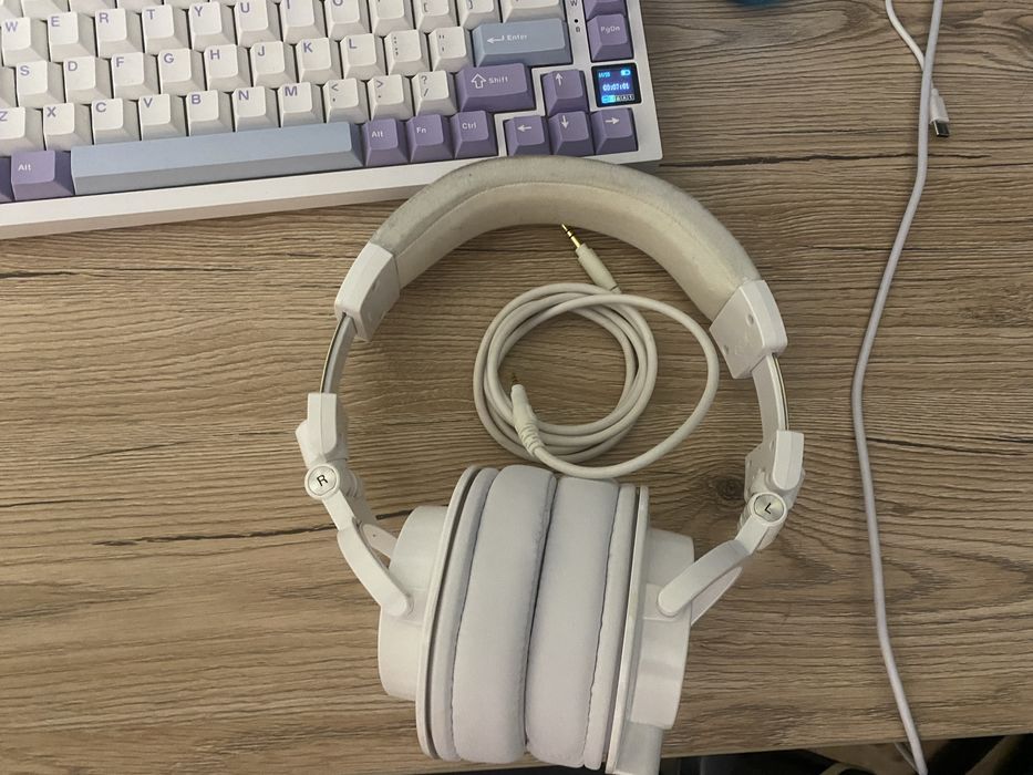 Навушники Audio-Technica ATH-M50x