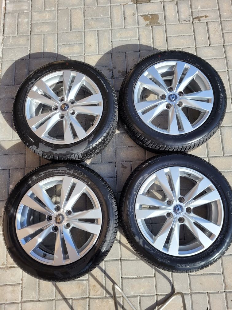 Opony wielosezonowe Nexen Nblue 4 season 2 z 2024, Felgi Renault Bayad