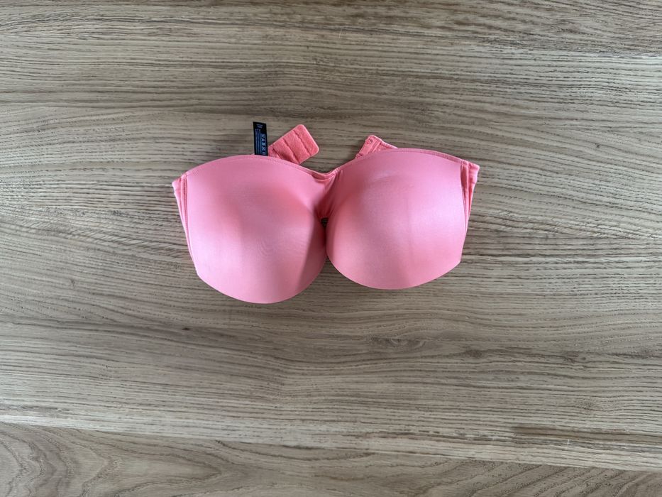 Biustonosz nowy 70D UK 32D strapless brytyjskiej firmy Wonderbra