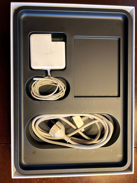 MacBook Pro 13.3” - 16Gb/ 256 Gb Flash - A1502