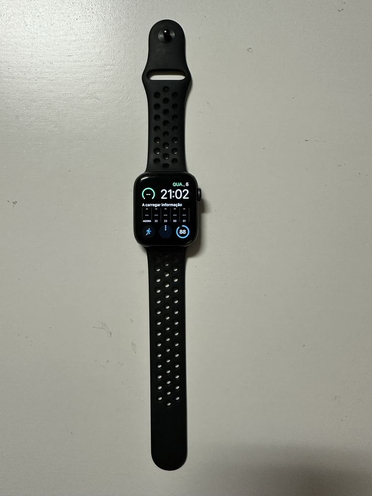 Apple Watch Serie 5 Nike