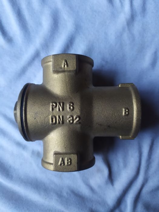 Трёх ходовой смесительный клапан Regulus tsv-2,tsv-5,tsv6