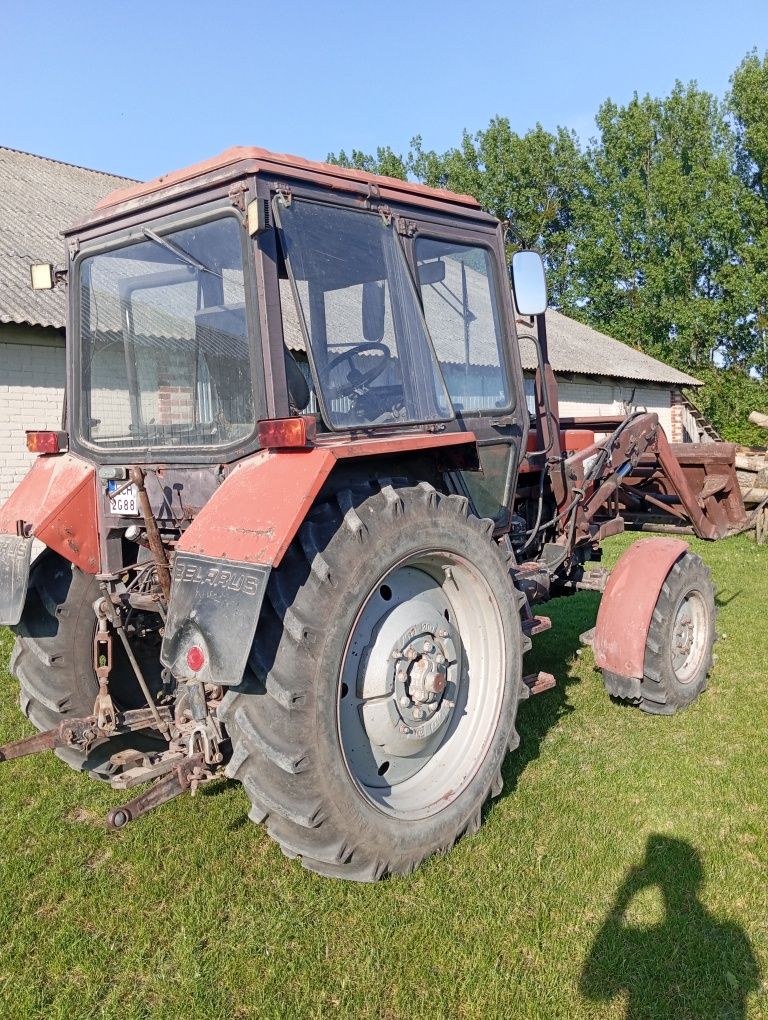 Mtz 82 + ładowacz czołowy