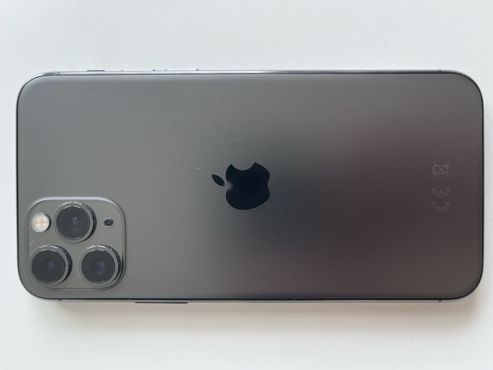 iPhone 11 Pro 64GB idealny stan