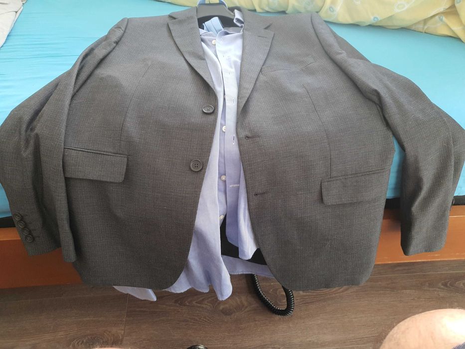 Vendo fato práticamente novo.