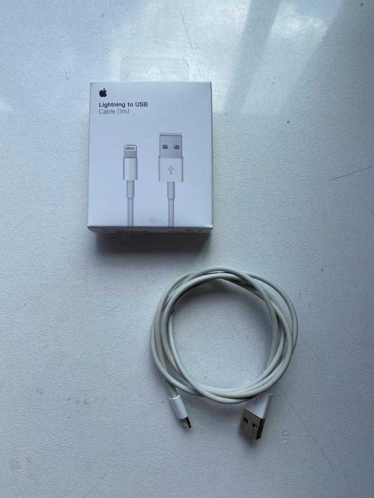 Cabo USB para Lightning (Apple)