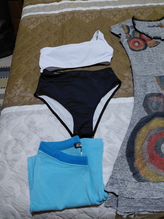 Conjunto de roupa tamanho S