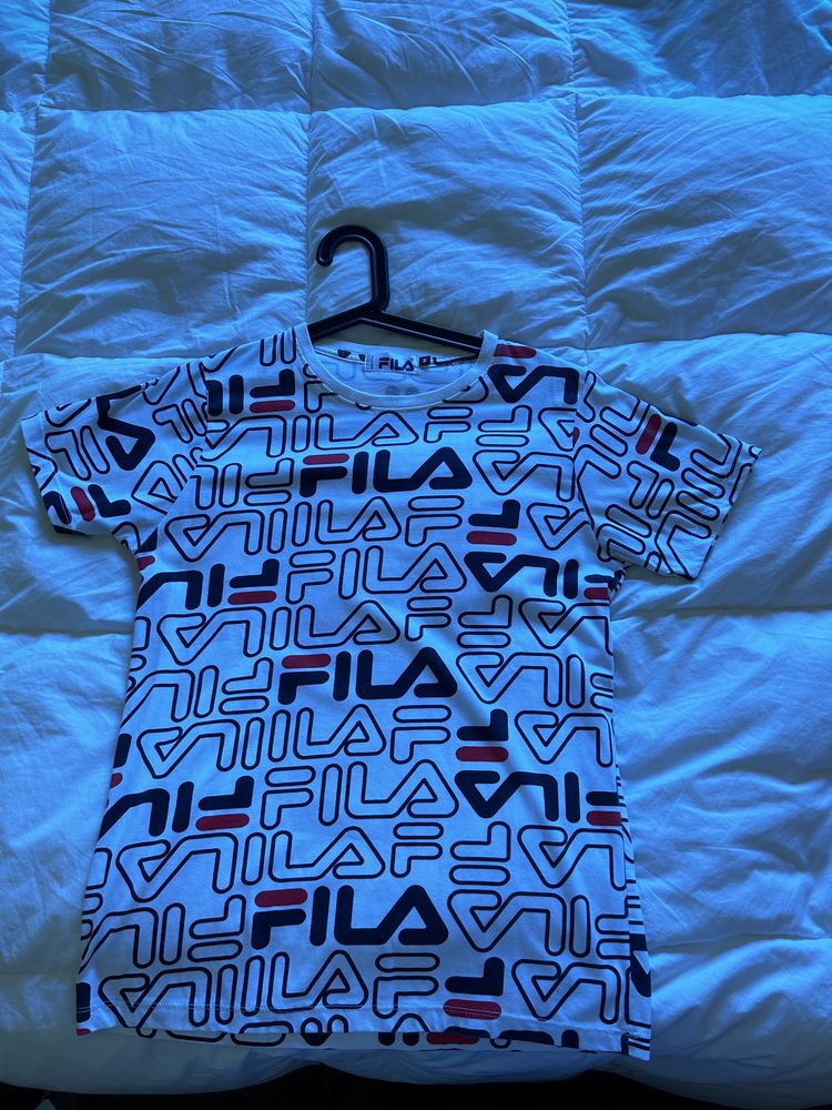 T shirt FILA tamanho M