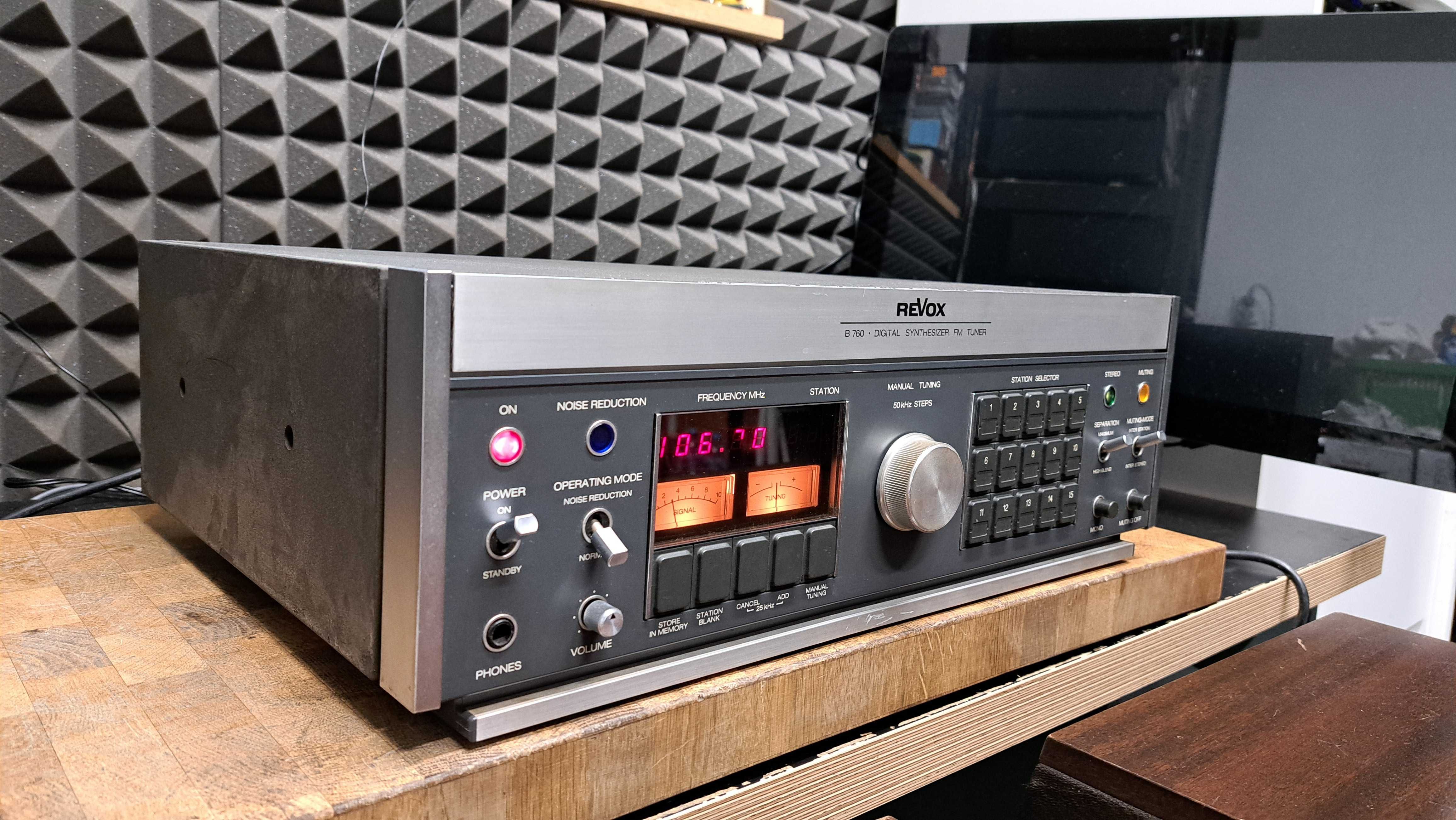 Kolumny Revox agora b plus Revox B760