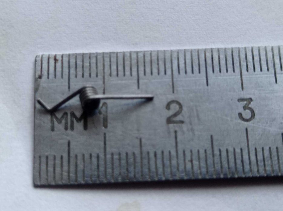 Пружина кручения  для зажима