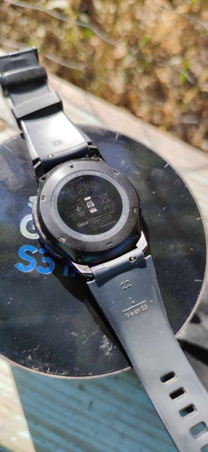 Смарт часы Samsung gear s3 frontier по запчастям