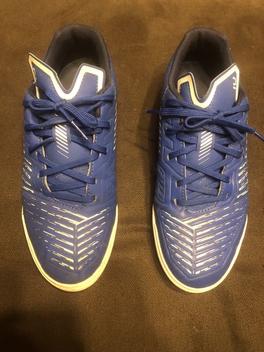 Halówki Kipsta roz. 40. Stan DB +