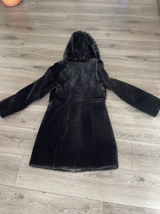 Шуба из мутона (натуральне хутро)