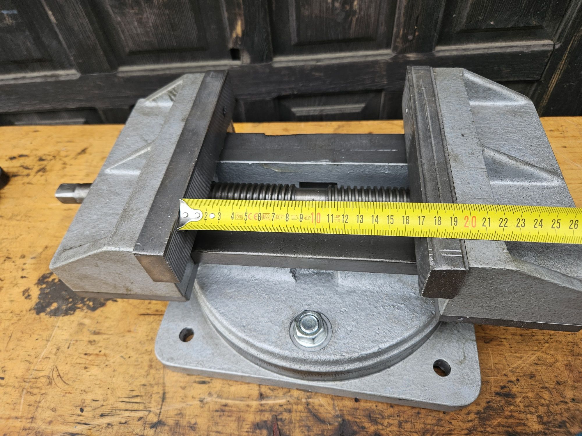 Imadło maszynowe 220mm 50kg