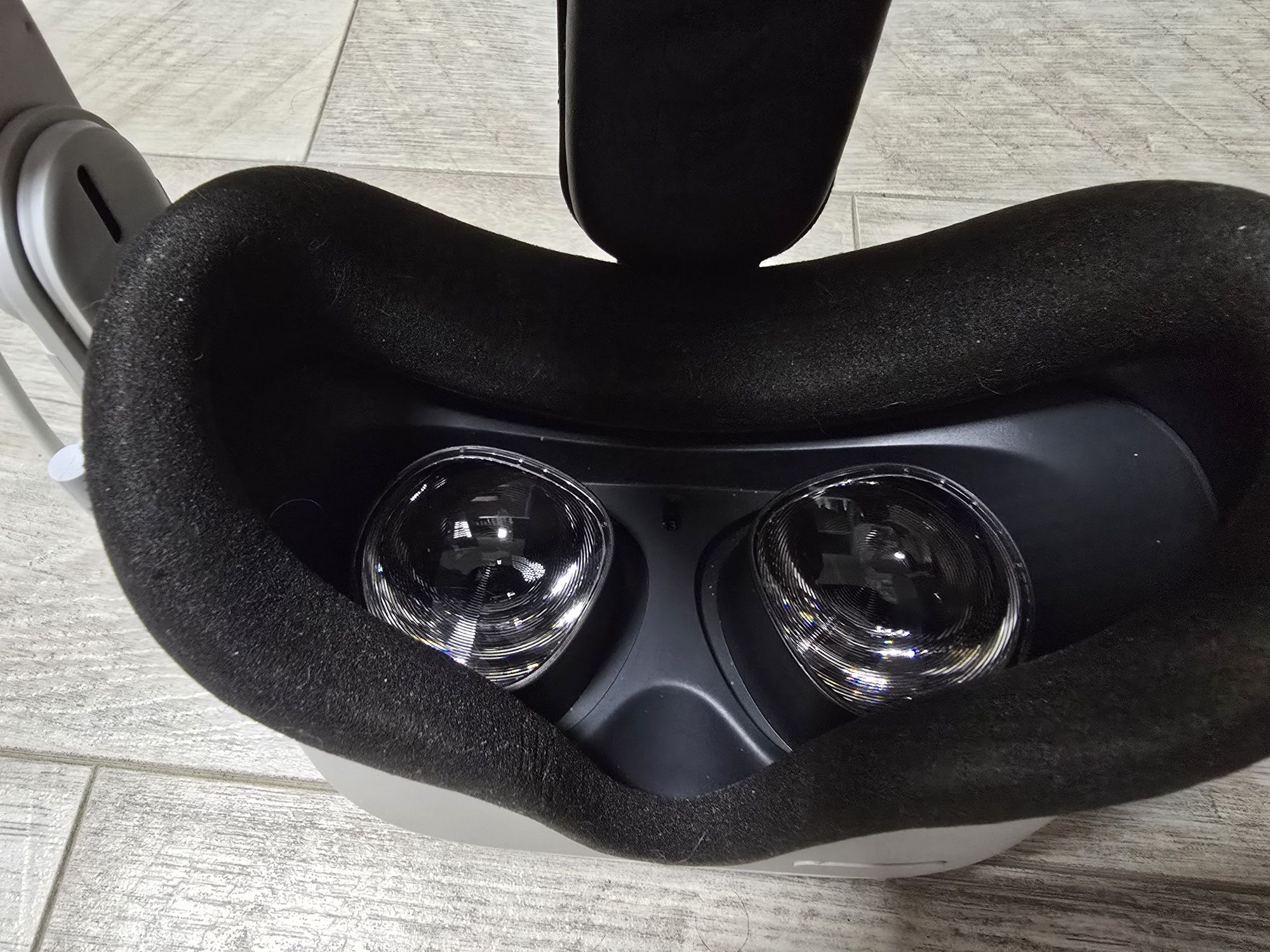 Oculus Quest 2 128 GB + AKB 10000