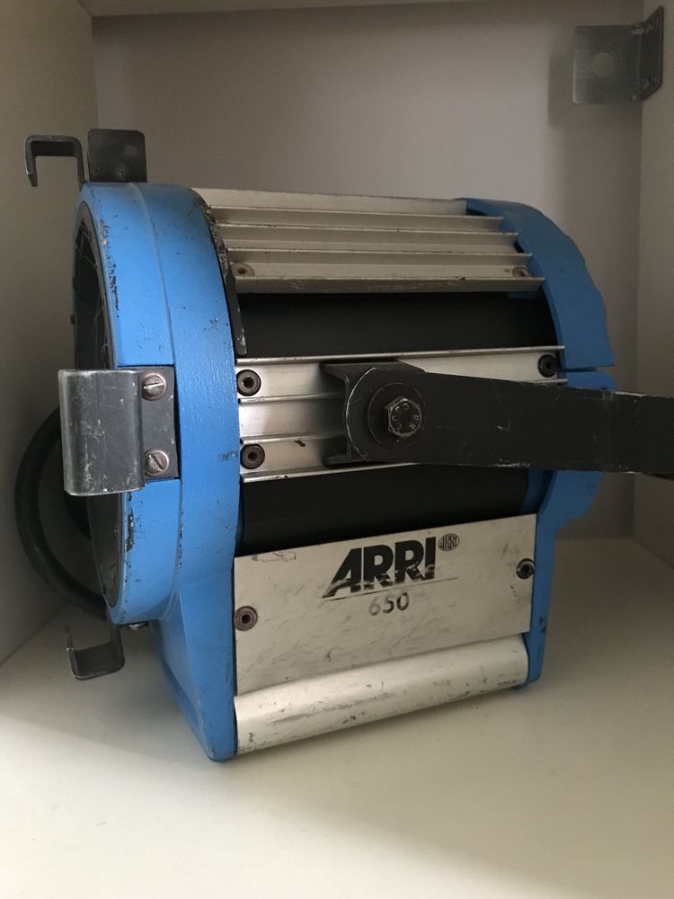 Arri 650 fresnel