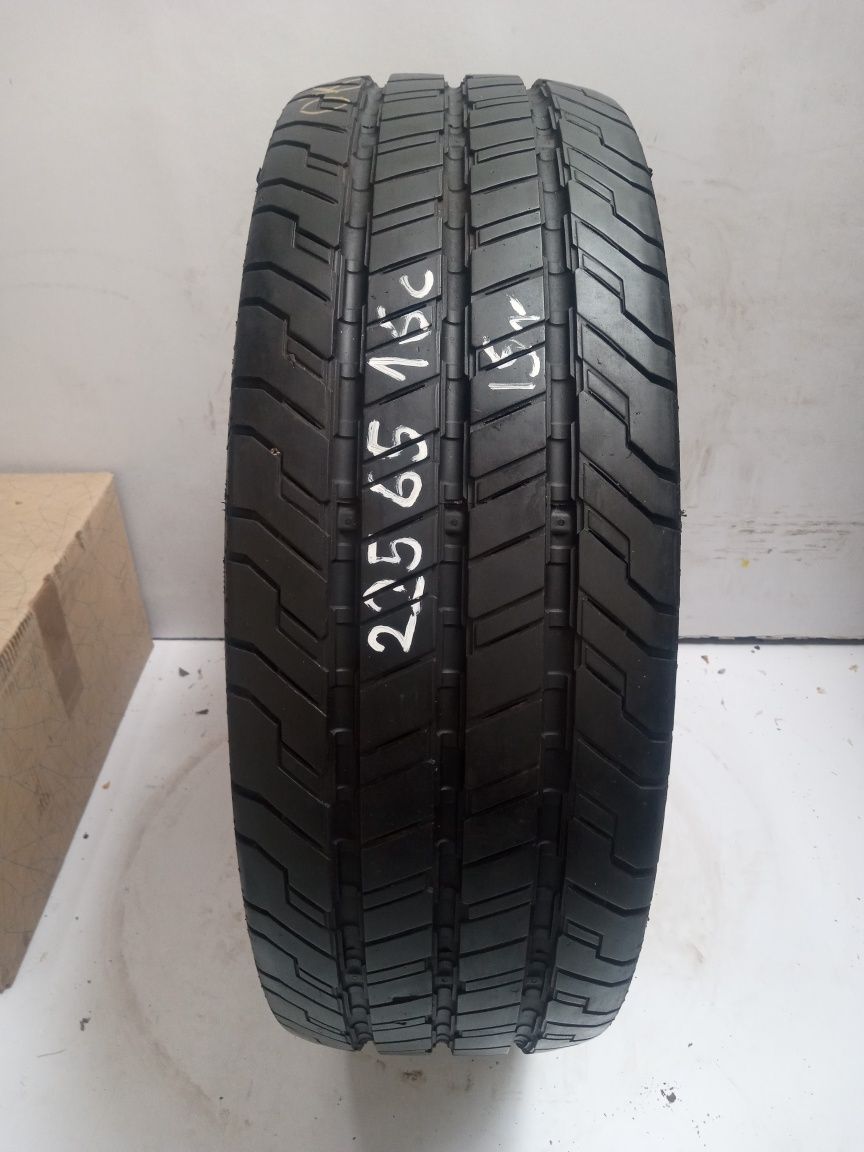 Opona letnia 225/65R16c Continental contivancontact 100