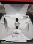 Женские часы Tissot Lovely