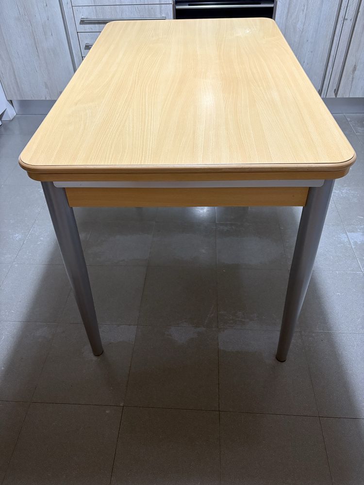 Mesa de cozinha