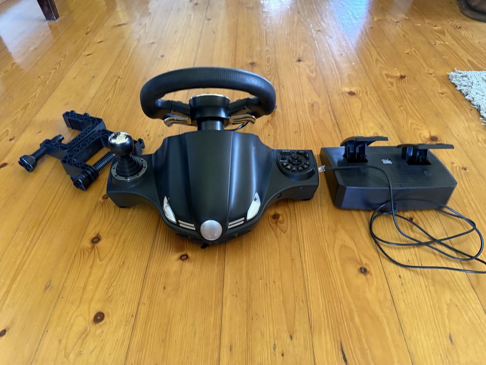 Kierownica Datel Power Racer 270 do Xbox 360