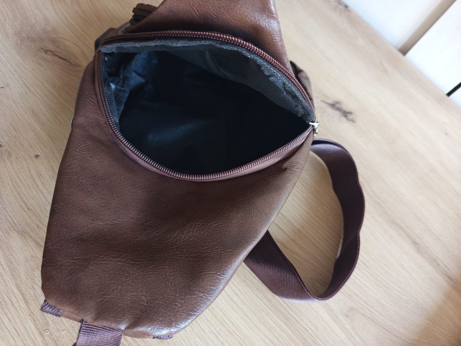 Nowa torba na ramię