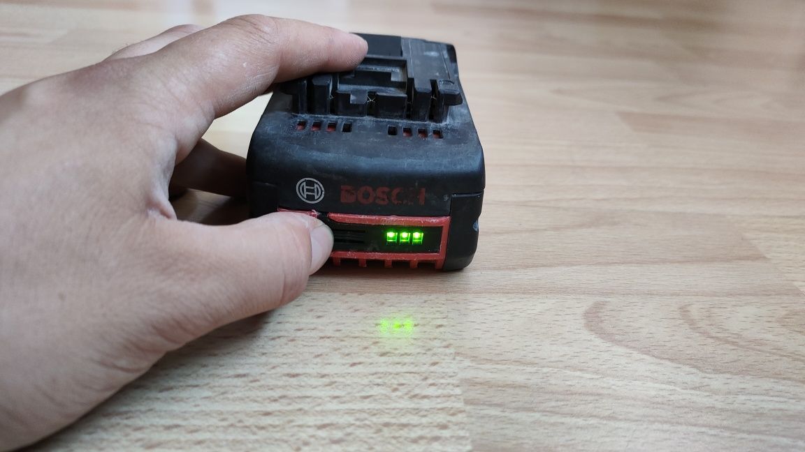 Akumulator Bosch 18v 4Ah