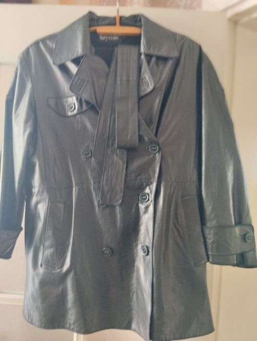шкіряна куртка 54/56 розміру