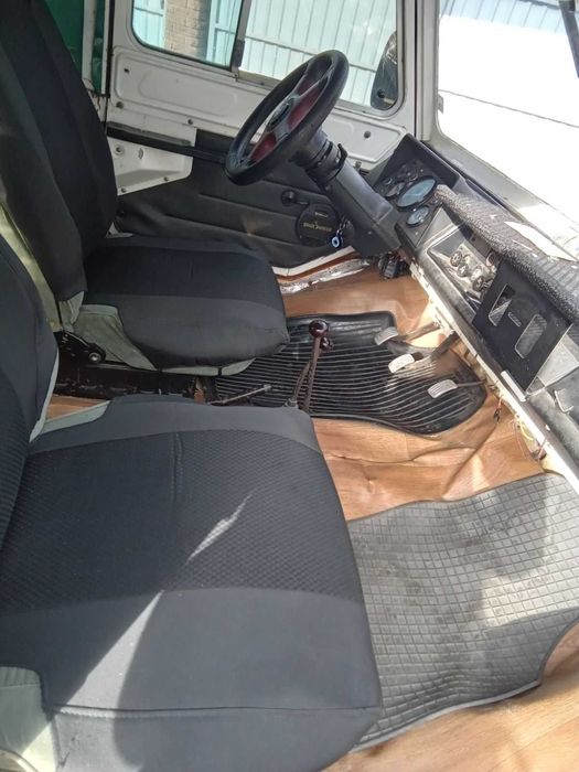 Продам ЛУАЗ в ідеальному стані.