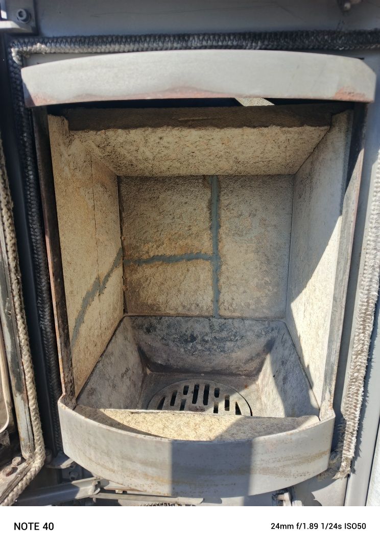 Sprzedam kominek z dolotem powietrza Hark 8kw