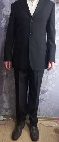 чоловічий костюм Emilio Giovanni