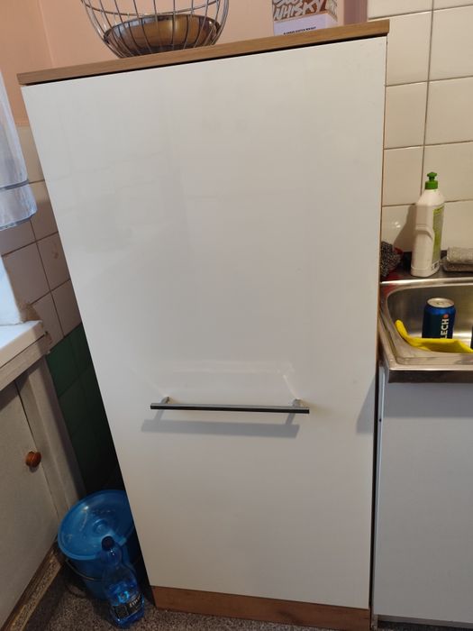 Szafki kuchenne z blatem