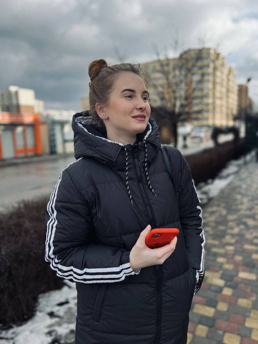 Пуховик Adidas жіночий
