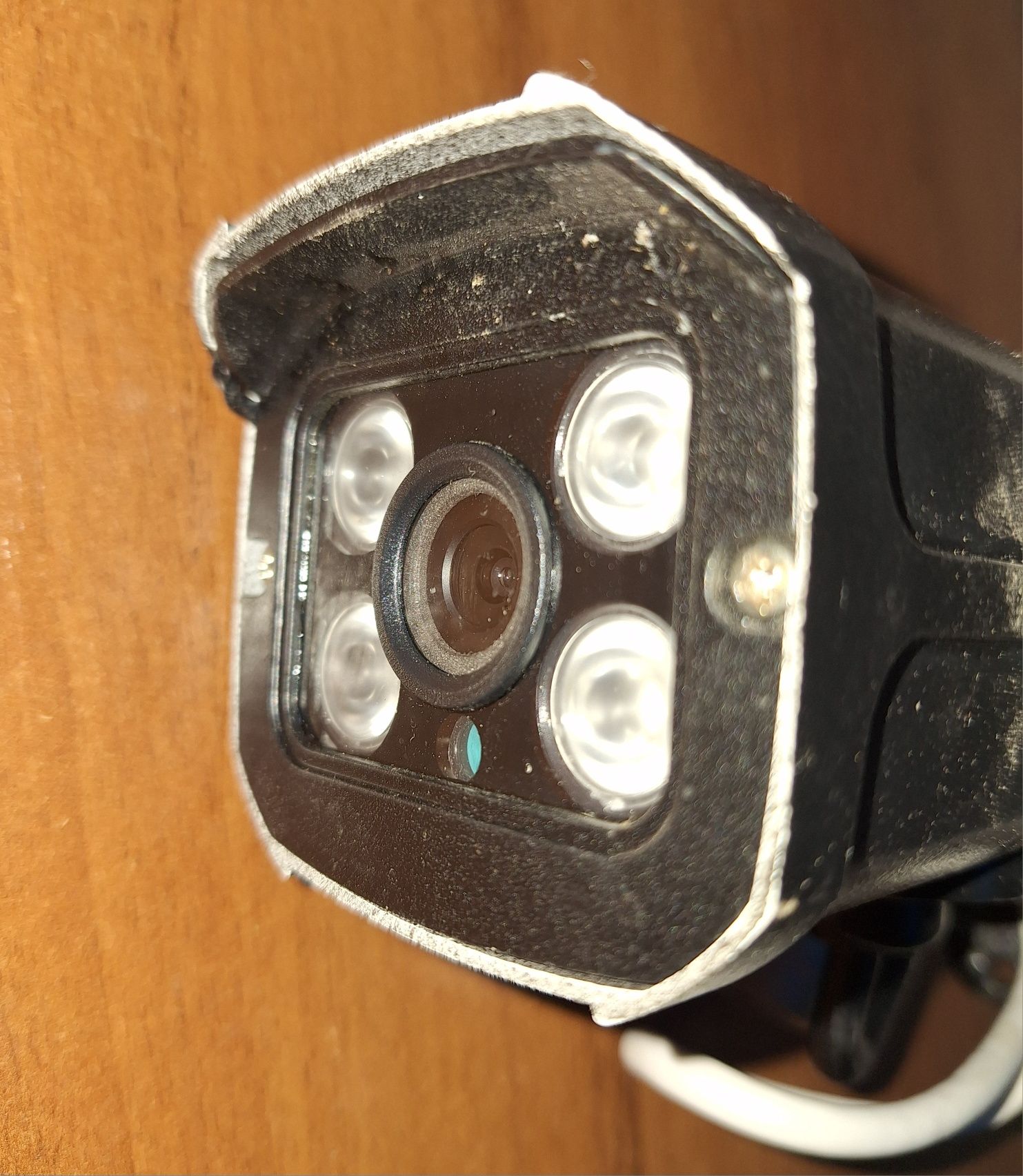 Продам 3 шт корпус під Ip  камери 1 шт 650грн 3 шт 1950грн або під AHD