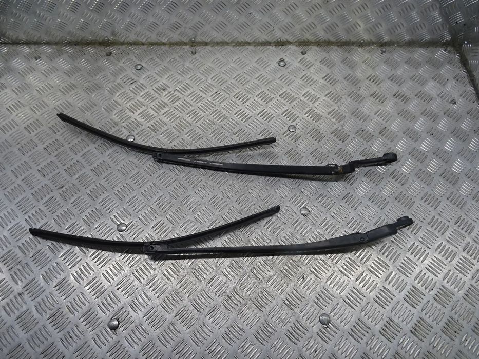 AUDI A4 B6 SEDAN 00-06 1.9 TDI RAMIĘ RAMIONA WYCIERACZKEK LEWY PRAWY PRZÓD PRZEDNIE