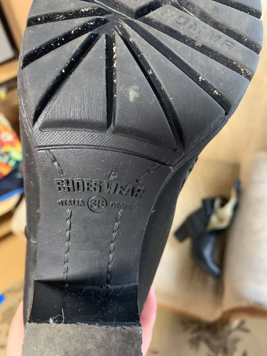 Зимові жіночі чоботи