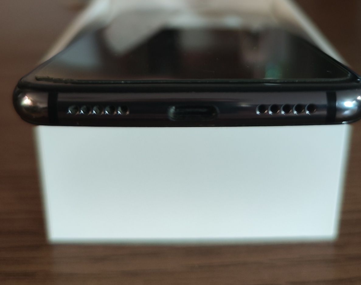 Telefon Xiaomi Mi 9 SE