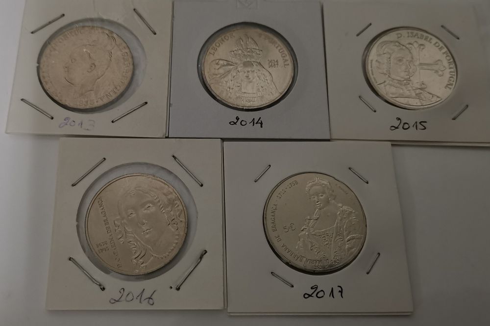 Coleção de 5 moedas "Rainhas/Figuras histórias de Portugal"