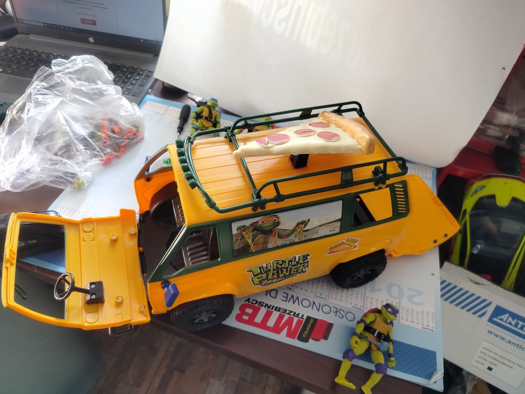 Wojownicze Żółwie ninja Van, bus, auto pizzafire