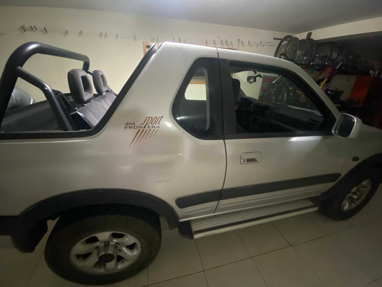 Opel frontera com capota  removível