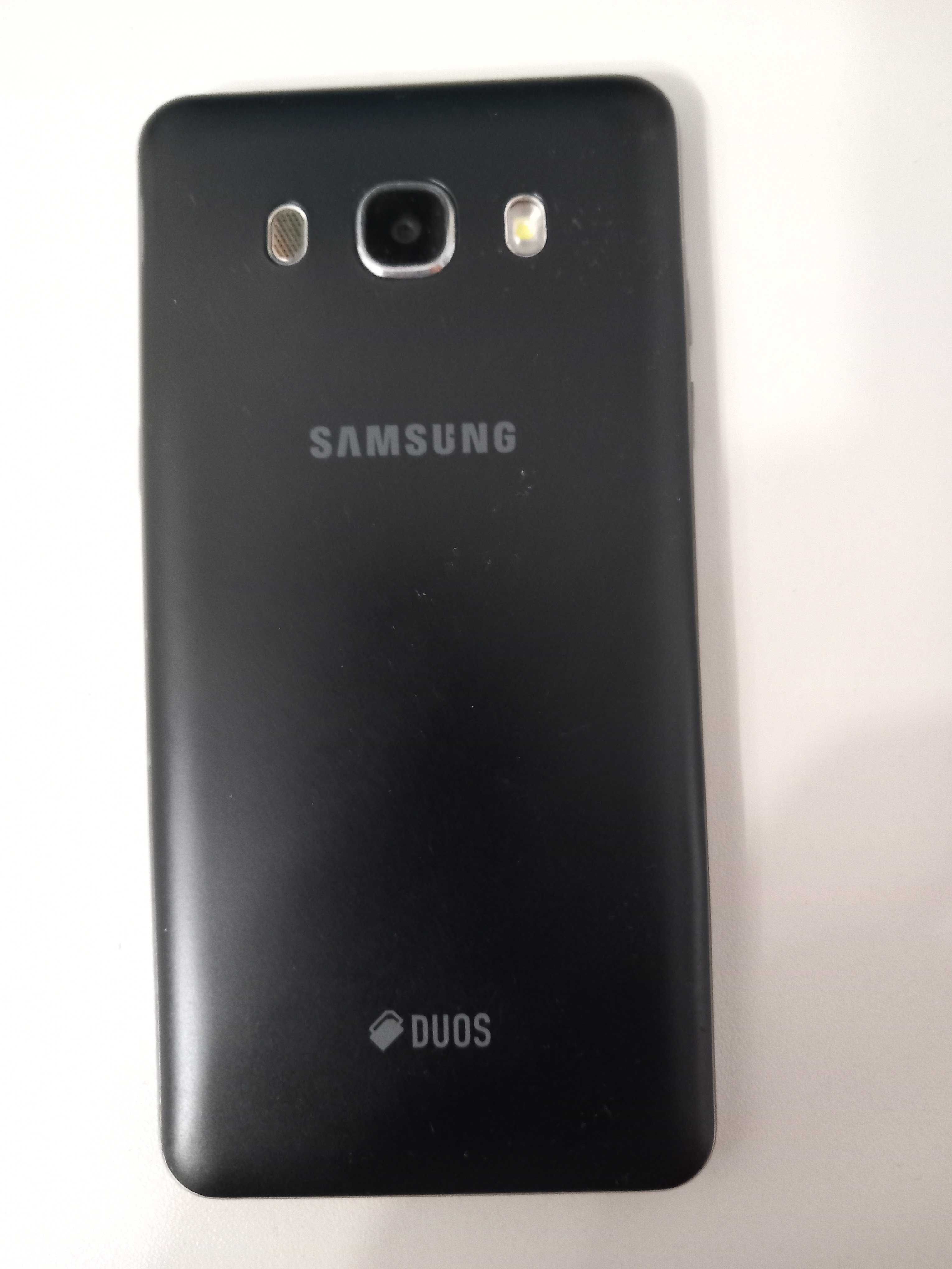 Смартфон Samsung Galaxy J5 2016