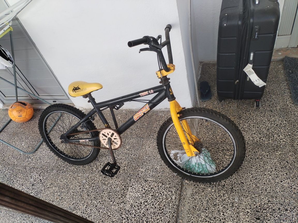 Bicicleta aro 24