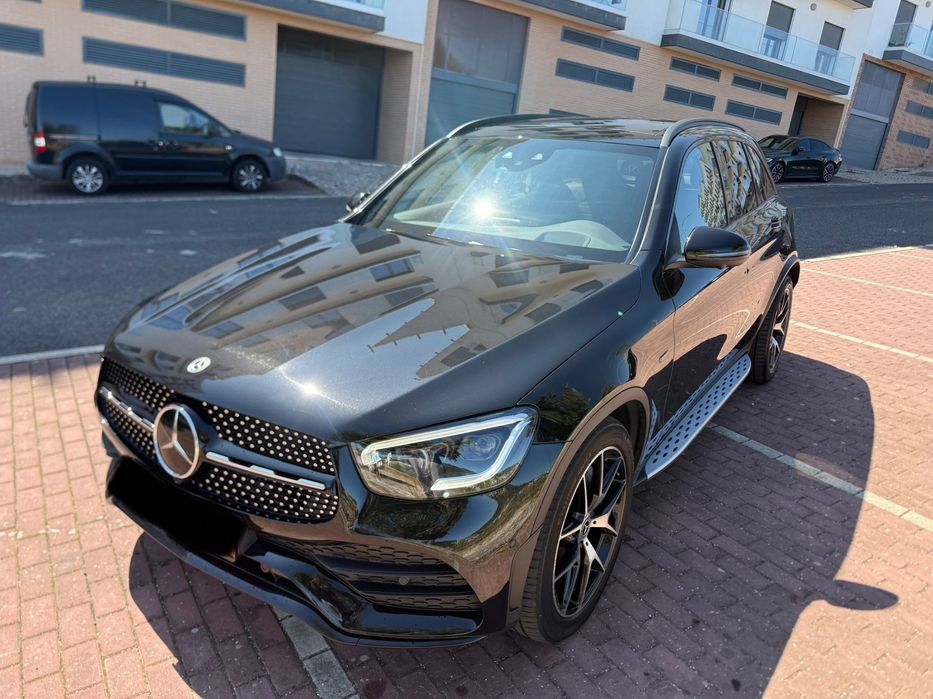 Mercedes-Benz GLC 300 de 4Matic 9G-TRONIC AMG Line Plus