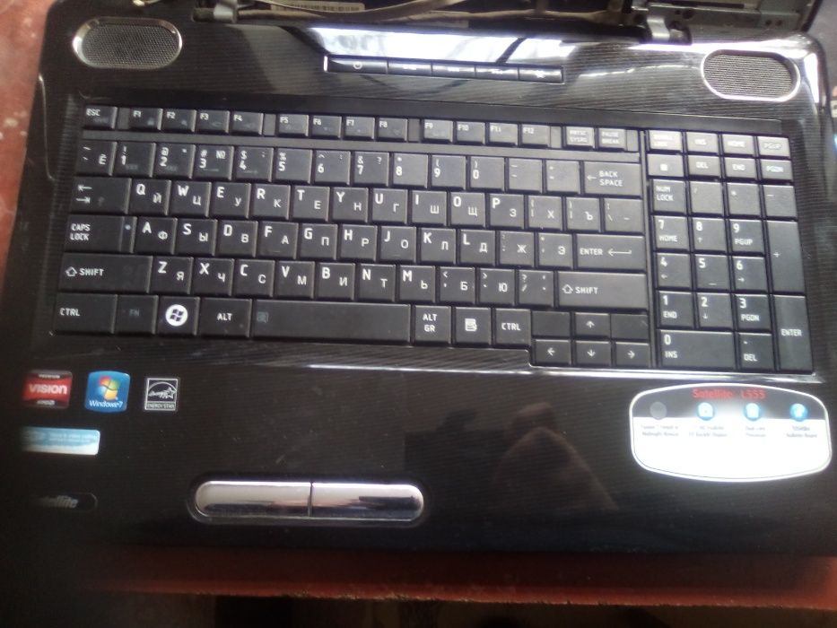 Ноутбук Toshiba L555D на запчасти