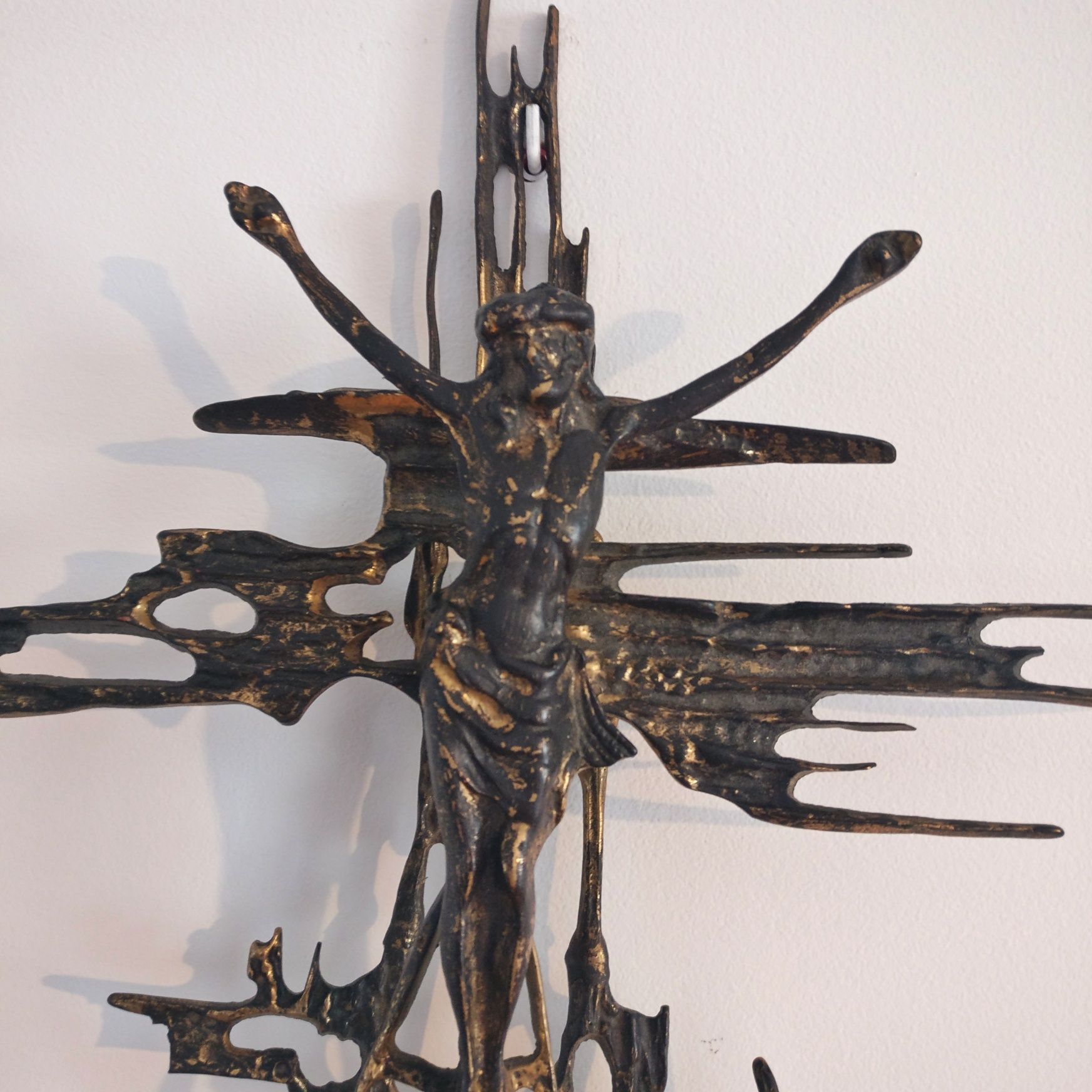 Crucifixo Surrealista Dalí.            *Melhor Oferta*